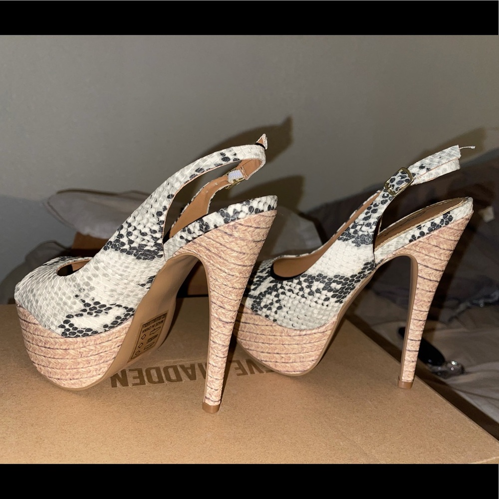 New - Picture 2 of 5